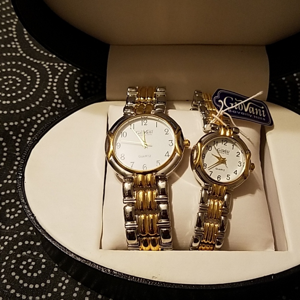 Giovanni Beverly Hills Watch set